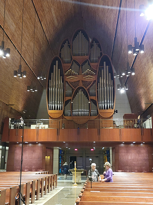 The Frattelli Ruffatti pipe organ at Epiphany Church contains over 3,000 pipes, ranging in size from 16 feet tall, to about 1/2 inch tall.  It was made in Italy, then completely disassembled and shipped to Miami.