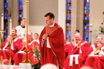 The Florida bishops applaud Father David Toups during the Rite of Installation of Rector on Sept. 21 at St. Vincent de Paul Regional Seminary in Boynton Beach. Ordained in 1997 as a priest of the Diocese St. Petersburg in Florida, Father Toups attended both the Gregorian and Angelicum Universities, receiving his doctorate in dogmatic theology in 2004.