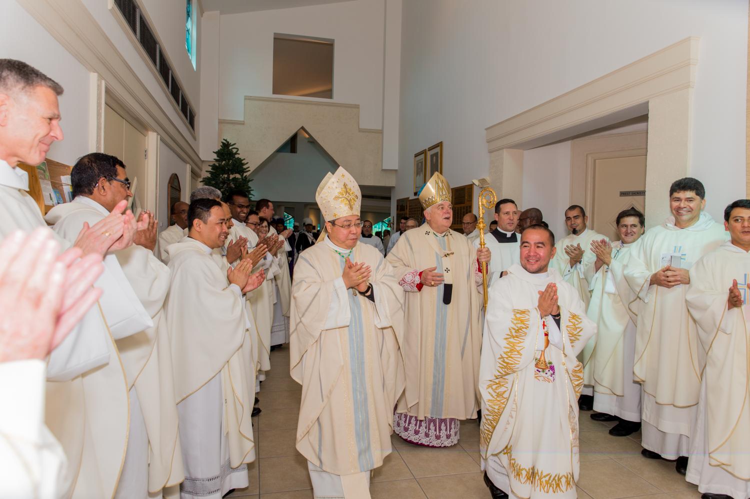 ADOM :: Father Richard Giner ordained for the Trinitarian order