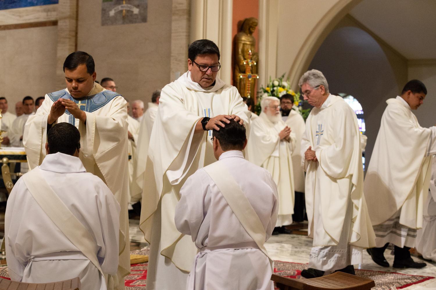 ADOM :: Four new priests ordained for Miami