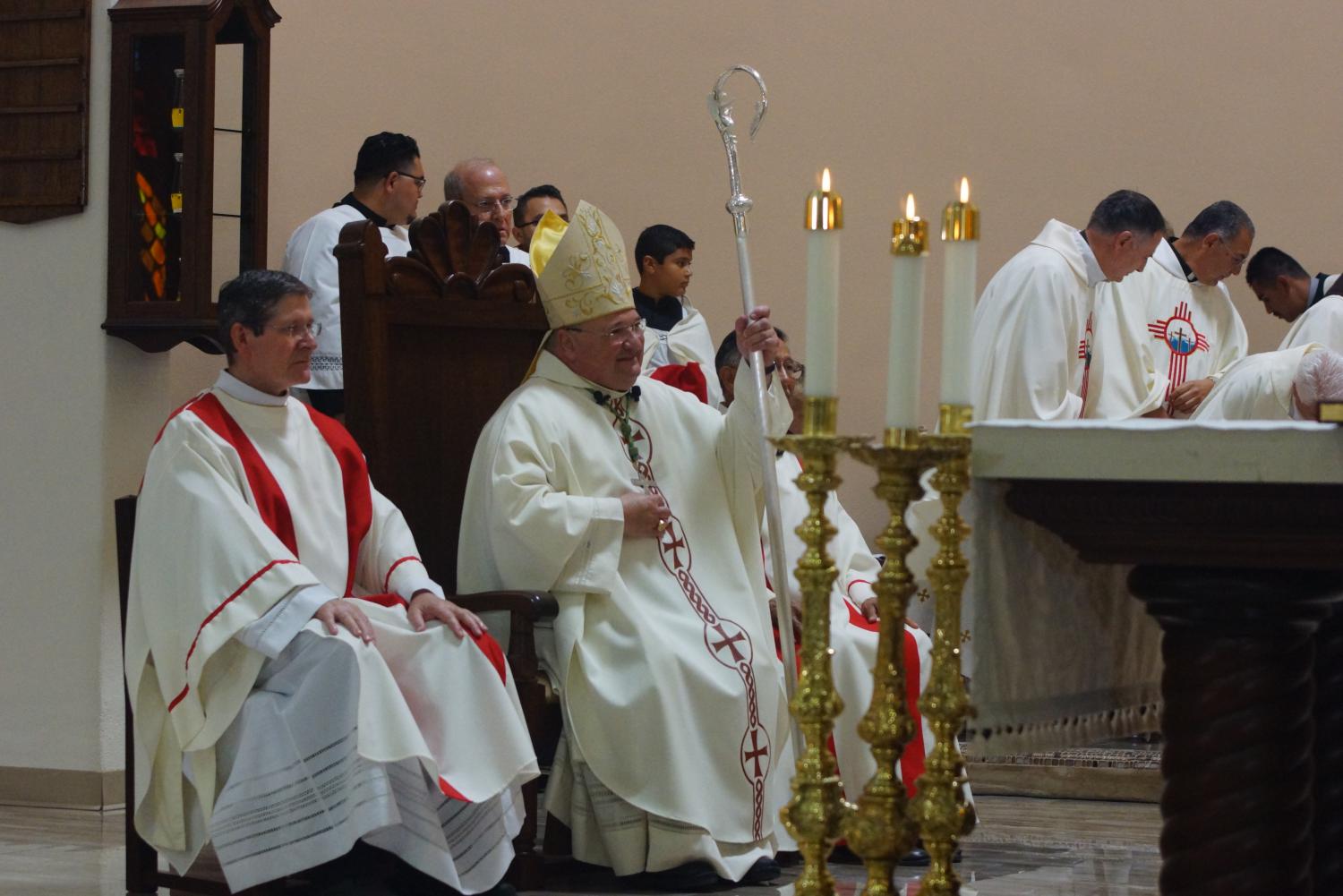 ADOM :: Photos from Bishop Baldacchino's installation in Las Cruces